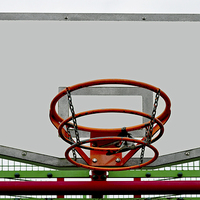 Buy canvas prints of An urban basketball hoop by Frank Irwin