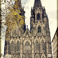 Buy canvas prints of The magnificent Cologne Cathedral (grunge effect) by Frank Irwin