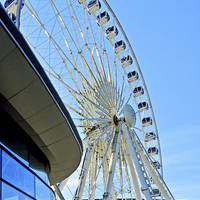 Buy canvas prints of Liverpool’s Ferris wheel by Echo Arena by Frank Irwin