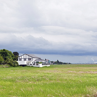 Buy canvas prints of The Boathouse Inn, Parkgate, Wirral by Frank Irwin
