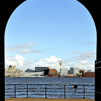 Buy canvas prints of  Mersey view from Birkenhead by Frank Irwin
