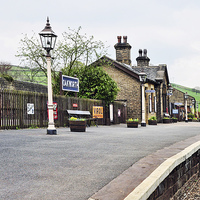 Buy canvas prints of  Keighley & Worth Valley Railway by Frank Irwin