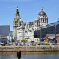 Buy canvas prints of The City of Liverpool by Frank Irwin