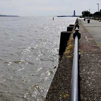 Buy canvas prints of  The empty River Mersey by Frank Irwin