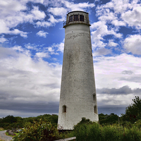 Buy canvas prints of  Leasowe Lighthouse, Wirral, Merseyside by Frank Irwin