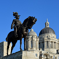 Buy canvas prints of Liverpool, Statue of Edward VIII, Cunard Building  by Frank Irwin