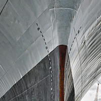 Buy canvas prints of The bows of RFA Fort Austin by Frank Irwin