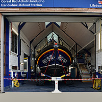 Buy canvas prints of The lifeboat, 'RNLB William F Yates'  by Frank Irwin