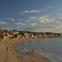 Buy canvas prints of  North Berwick Evening by Sue Dudley