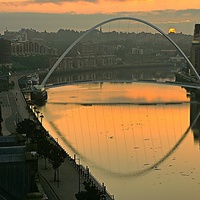 Buy canvas prints of Millennium Bridge Newcastle upon Tyne by Glenn Potts