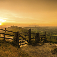 Buy canvas prints of Mam Tor Sunrise by Laura Kenny