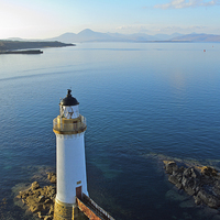 Buy canvas prints of Eilean Bhan lighthouse , Isle of Skye by Les Parsons