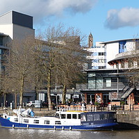 Buy canvas prints of Hannover Quay Bristol by Stephen Cocking