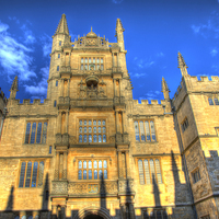 Buy canvas prints of Bodleian Library Oxford by Gurinder Punn