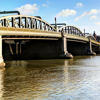 Buy canvas prints of Rochester Bridge, River View. by Leonard Lawday