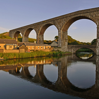 Buy canvas prints of Cullen Viaduct by Eric Watson