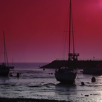 Buy canvas prints of Herne Bay Sunset by Graham Beerling