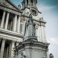 Buy canvas prints of  St Pauls by Graham Beerling
