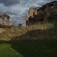 Buy canvas prints of Kenilworth castle by Andy Davis