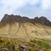Buy canvas prints of The serrated ridge of Stac Pollaidh by Keith Douglas