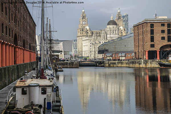  Albert Docks, Liverpool Picture Board by Keith Douglas