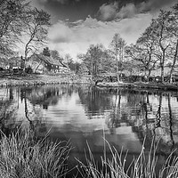 Buy canvas prints of Lumsdale Middle Pond by Jason Moss