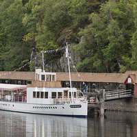 Buy canvas prints of SS Sir Walter Scott by Tommy Dickson