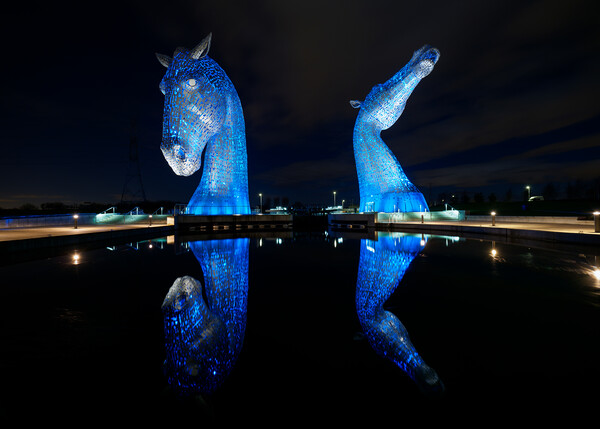 Kelpies Reflections. Picture Board by Tommy Dickson