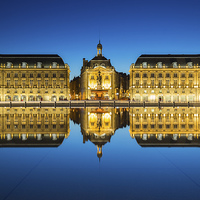 Buy canvas prints of Bordeaux - Le Miroir d'eau by Daugirdas Racys
