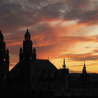Buy canvas prints of Sunset over Kelvingrove Art Gallery by Nicola Topping