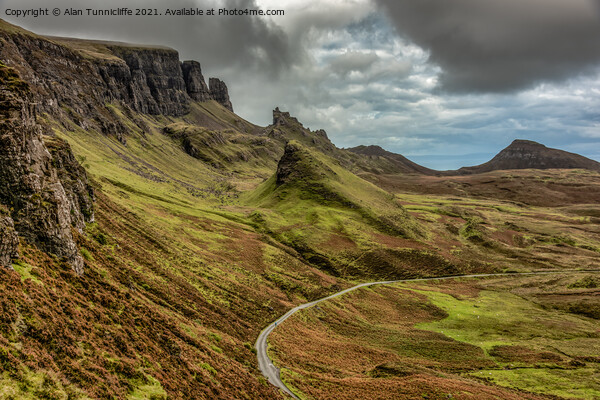 Quiraing Picture Board by Alan Tunnicliffe