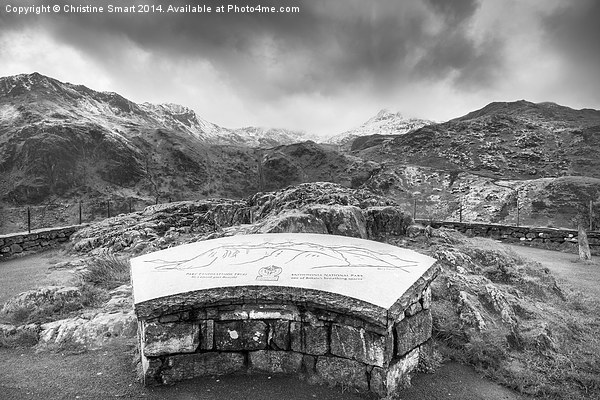  Nant Gwynant Viewpoint B&W Picture Board by Christine Smart
