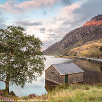 Buy canvas prints of Almost Sunset - Llyn Ogwen, Snowdonia - Landscape Wales by Christine Smart