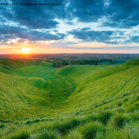 Buy canvas prints of Sunset at Dragon Hill in Oxfordshire by Helen Hotson