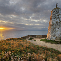 Buy canvas prints of Sunset on Lighthouse Hill by Helen Hotson
