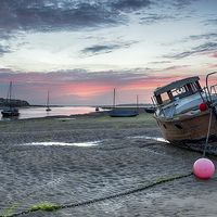 Buy canvas prints of Sunset at Instow by Helen Hotson