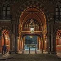 Buy canvas prints of St Pancras Station, London by Dave Wood