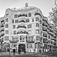 Buy canvas prints of Casa Mila by Julie Woodhouse