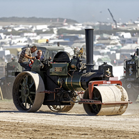 Buy canvas prints of 1923 Aveling & Porter 8-ton Steam Roller No.10486  by Andrew Harker