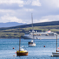 Buy canvas prints of Cruise Ship Tobermory Mull Scotland by Pearl Bucknall
