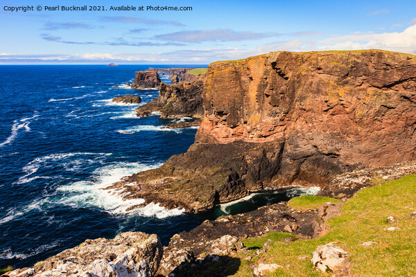 Eshaness Cliffs Shetland Islands Scotland Canvas Print by Pearl Bucknall