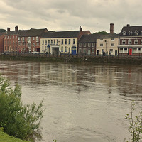 Buy canvas prints of River Severn and Buildings by Lisa PB