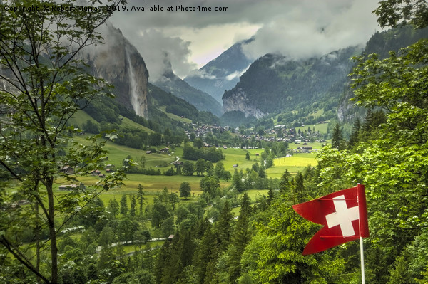 Lauterbrunnen Valley, Switzerland. Picture Board by Robert Murray