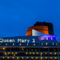 Buy canvas prints of Queen Mary 2 at twilight by Jason Wells