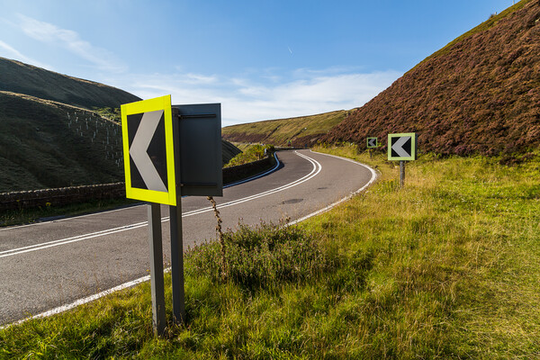 Bend along Snake Pass Picture Board by Jason Wells