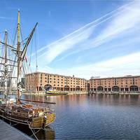 Buy canvas prints of Albert Docks Liverpool by Frank Stretton
