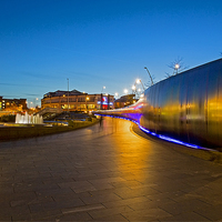Buy canvas prints of The Cutting Edge, Sheffield by Frank Stretton