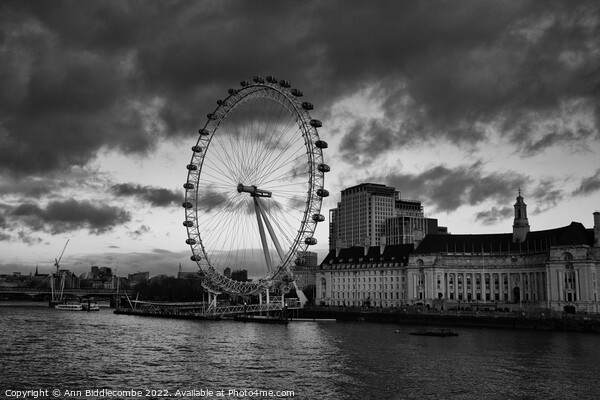 Monochrome London eye a view on a cloudy day Picture Board by Ann Biddlecombe