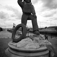 Buy canvas prints of Memorial statue in Lowestoft by Ann Biddlecombe
