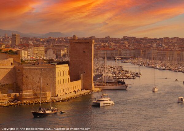 Red sky in Marseille  Picture Board by Ann Biddlecombe